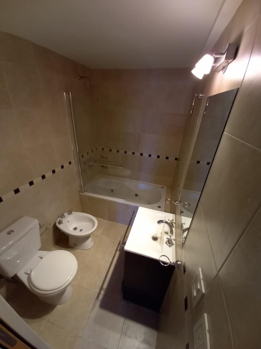 Ortiz de Rosas 600 · Morón — foto 15