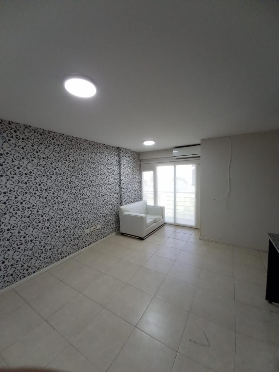 Ortiz de Rosas 600 · Morón — foto 4