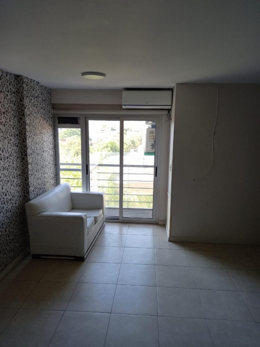 Ortiz de Rosas 600 · Morón — foto 9