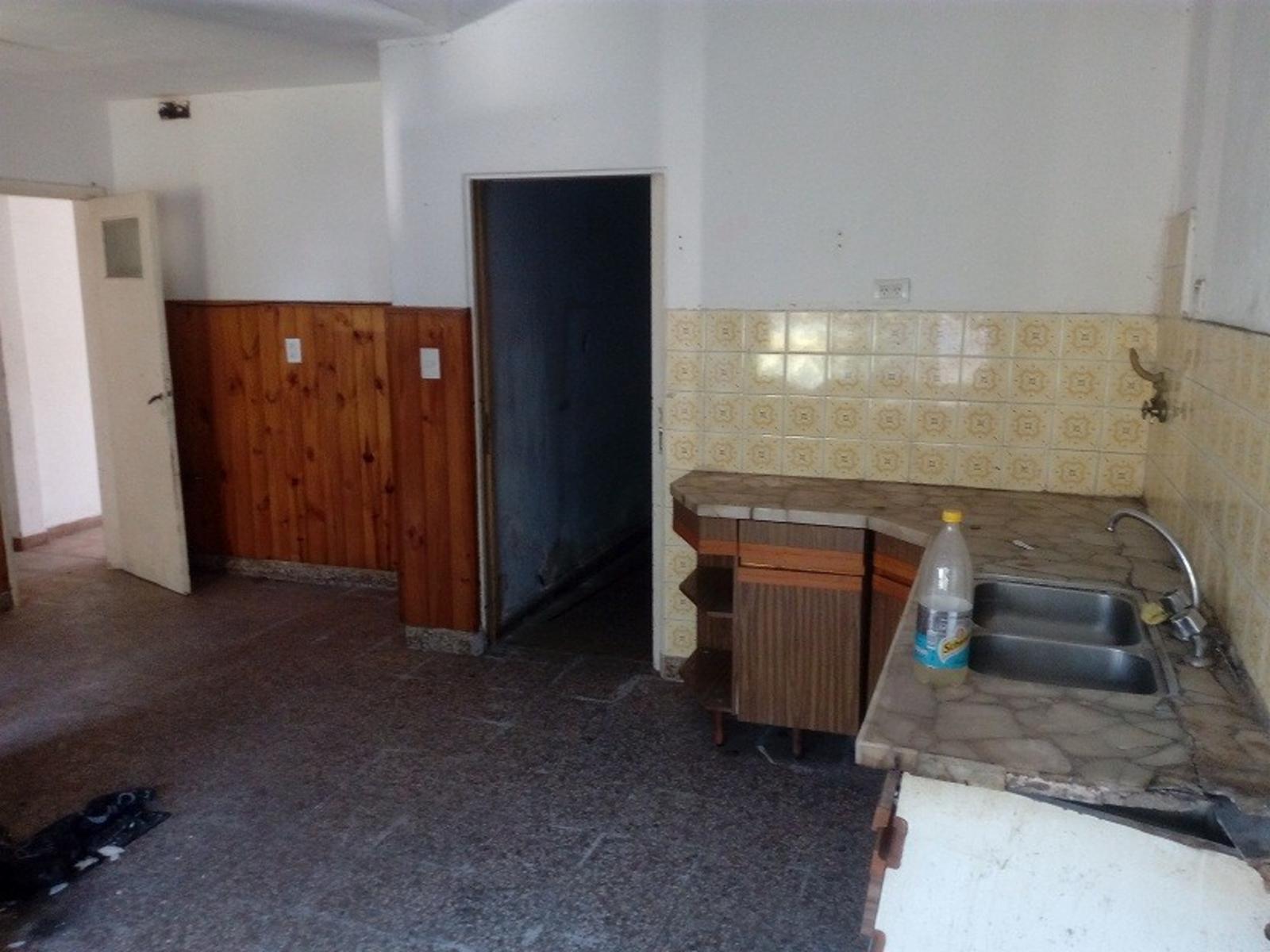 Derqui 1600 · Quilmes — foto 4