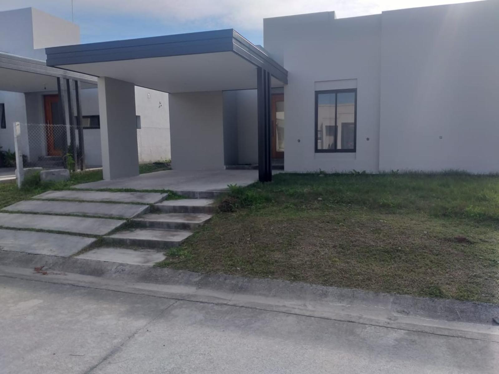 Venta Casa Alto Cebil 2  - 3 dormitorios