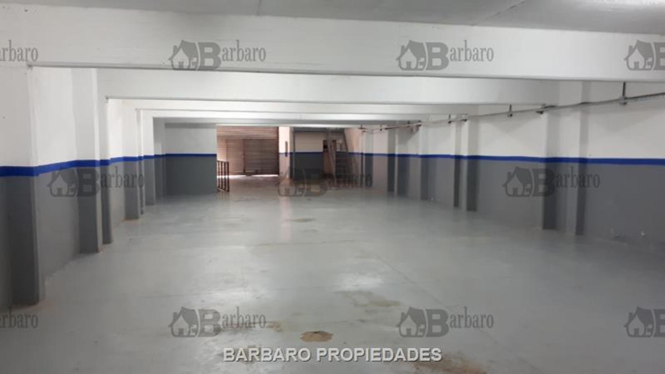 BARBARO VENDE GALPON EN VILLA LINCH