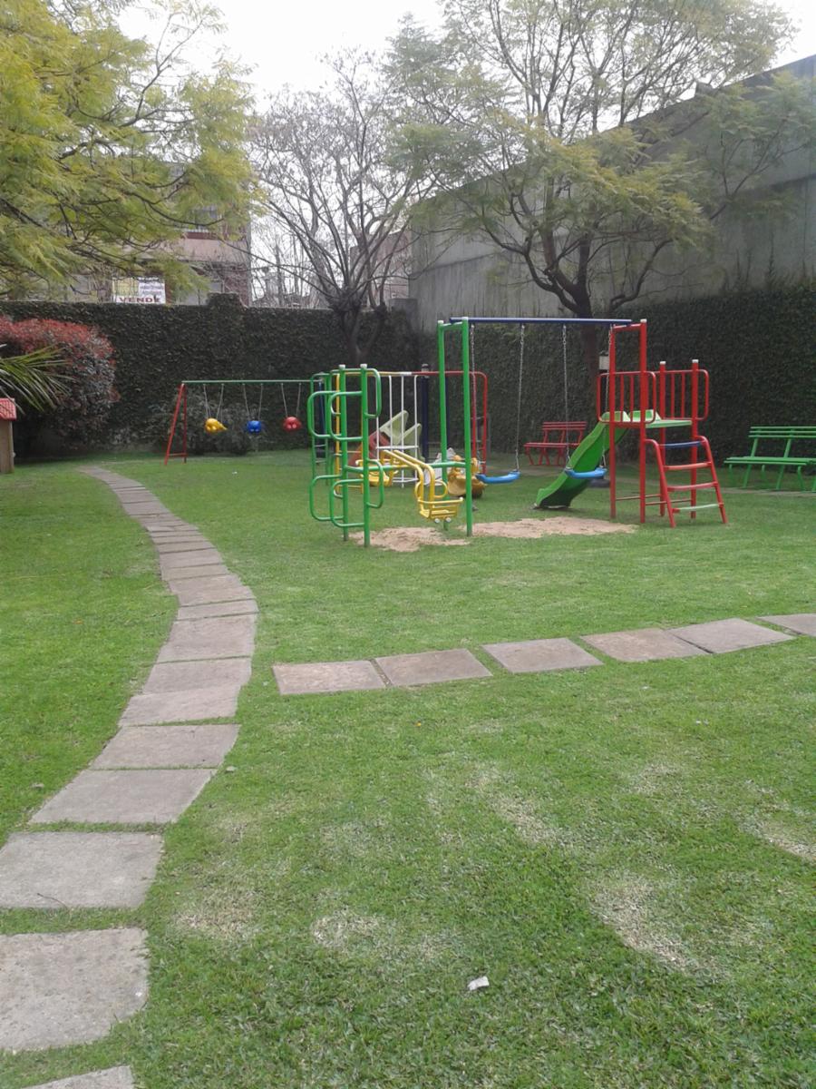 DOS AMBIENTES EN IMPERDIBLE COMPLEJO CON PISCINA, LAUNDRY, JARDIN PARANIÑOS, SUM Y SEG LAS 24 HS , SOBRE AV JUAN B ALBERDI , UNIDAD IMPECABLEAL FRENTE