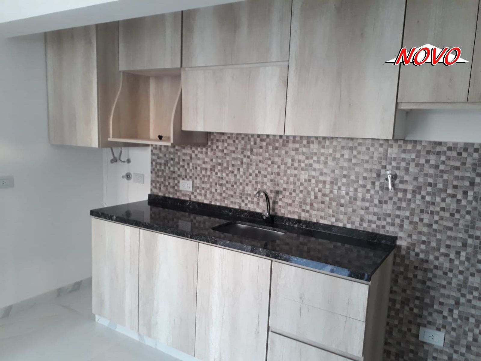 MINISTRO BRIN 3600 · Lanús — foto 3
