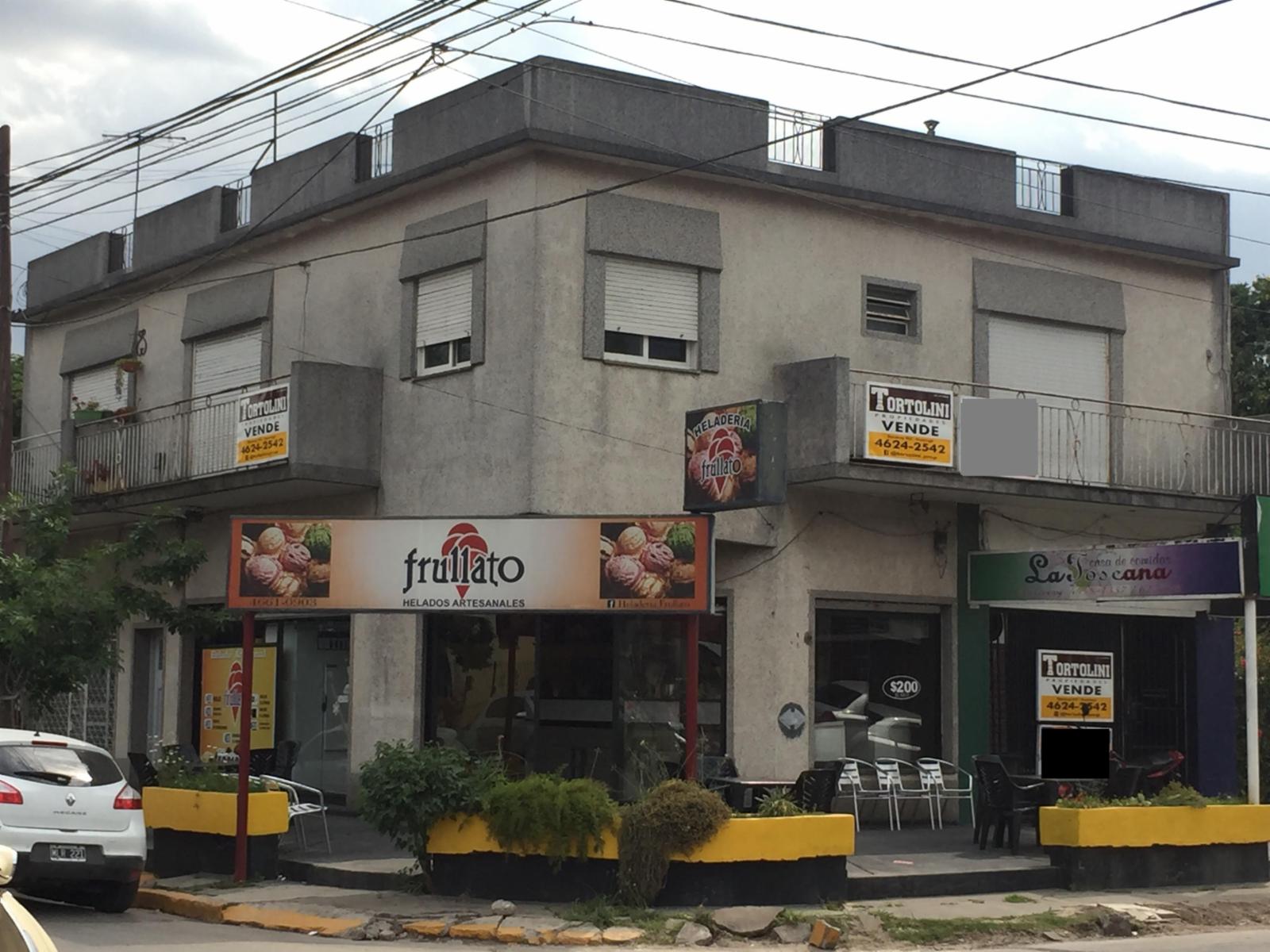 VENTA EN BLOK IMPORTANTE ESQUINA EN ZONA COMERCIAL