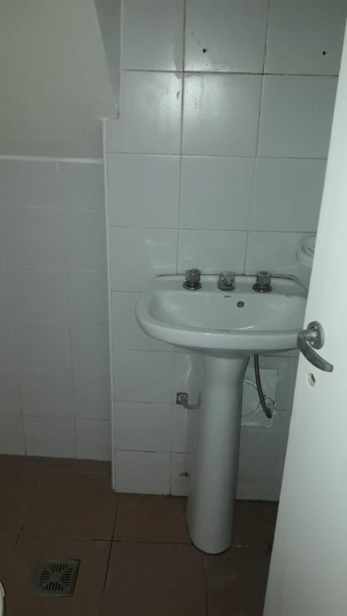 MAESTRAS SALINAS   4000 · Hurlingham — foto 3