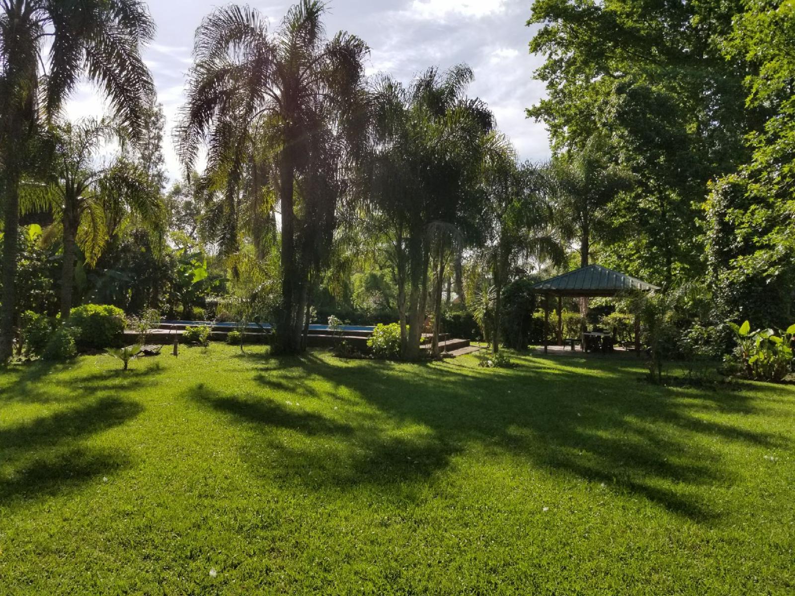CASA QUINTA PARQUE DE 5083 m2 CON VARIEDAD DE ARBOLEDA - ZONA RESIDENCIAL NOVOA PROPIEDADES