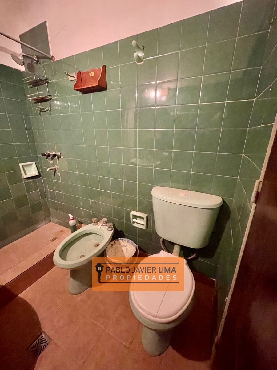 ESPAÑA 3100 · Tres De Febrero — foto 13