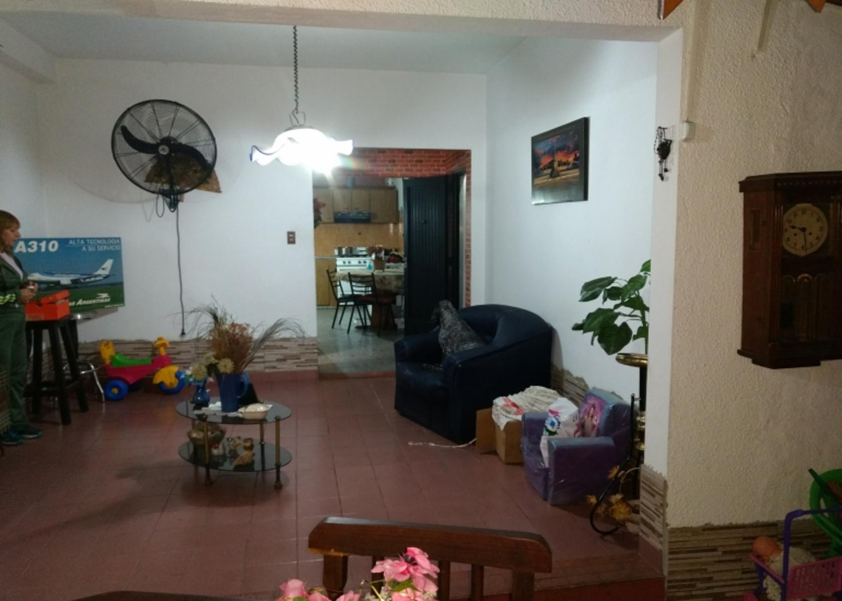MARCOS DE AVELLANEDA N°950 · Morón — foto 12