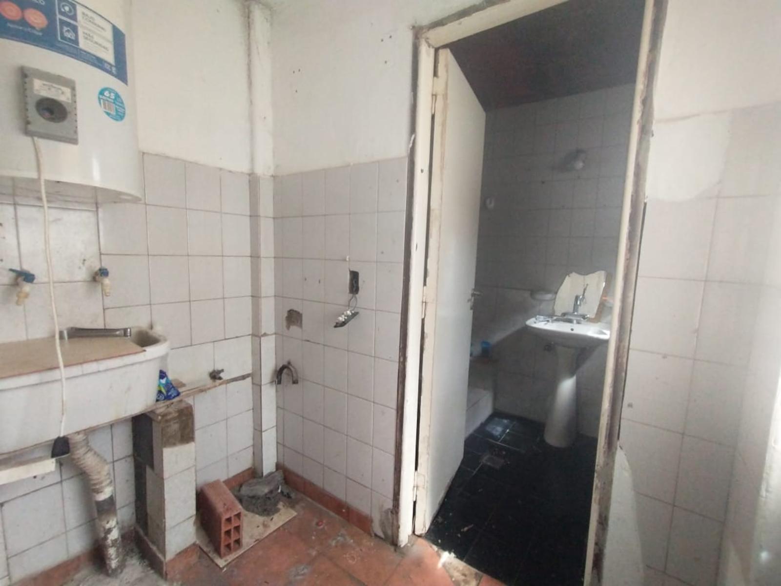 LURO 2000 · San Martín — foto 3