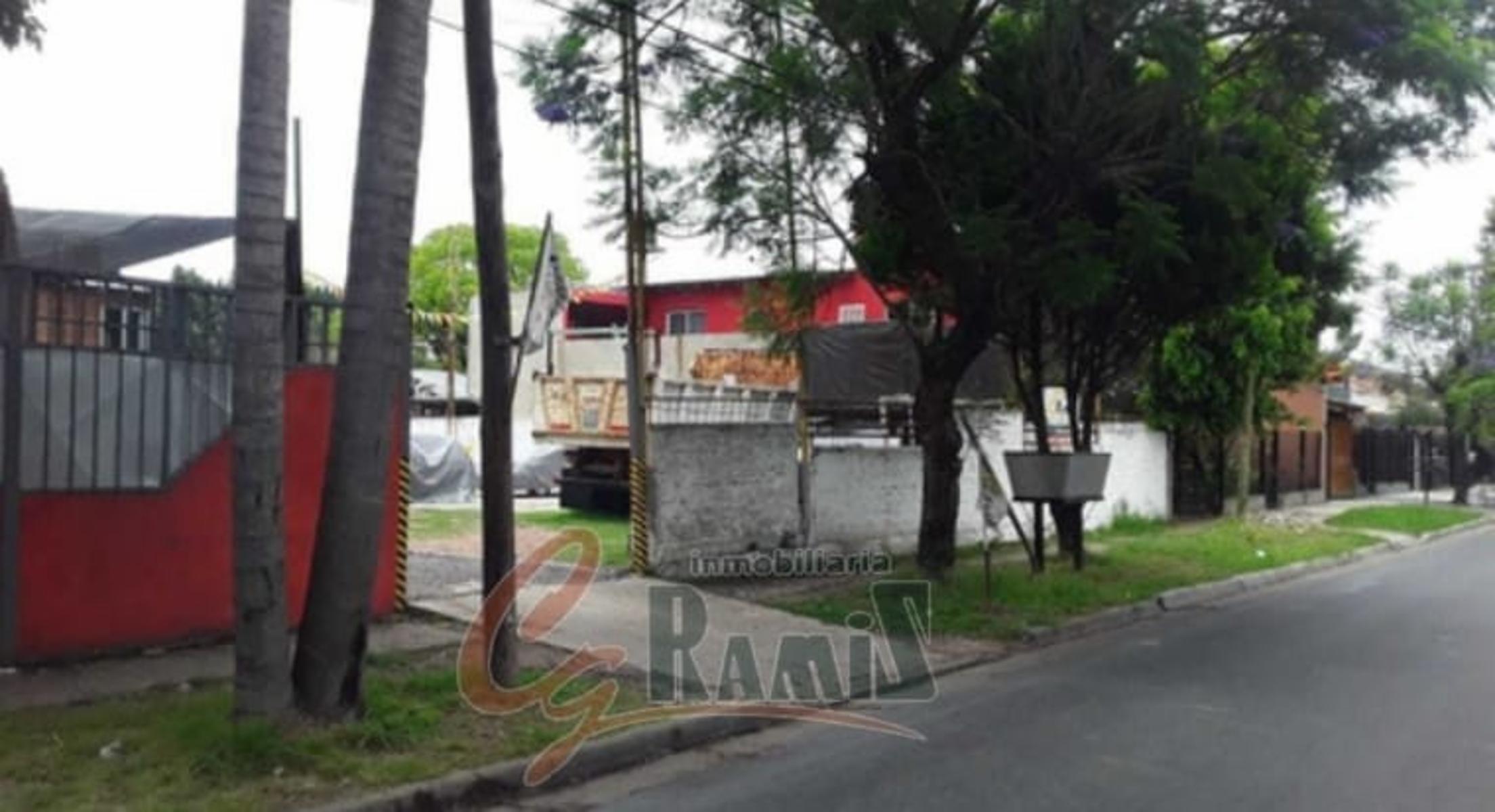 Lote Terreno En Venta, 800m2  F. De La Cruz Y Tres Arboles, Ituzaingo
