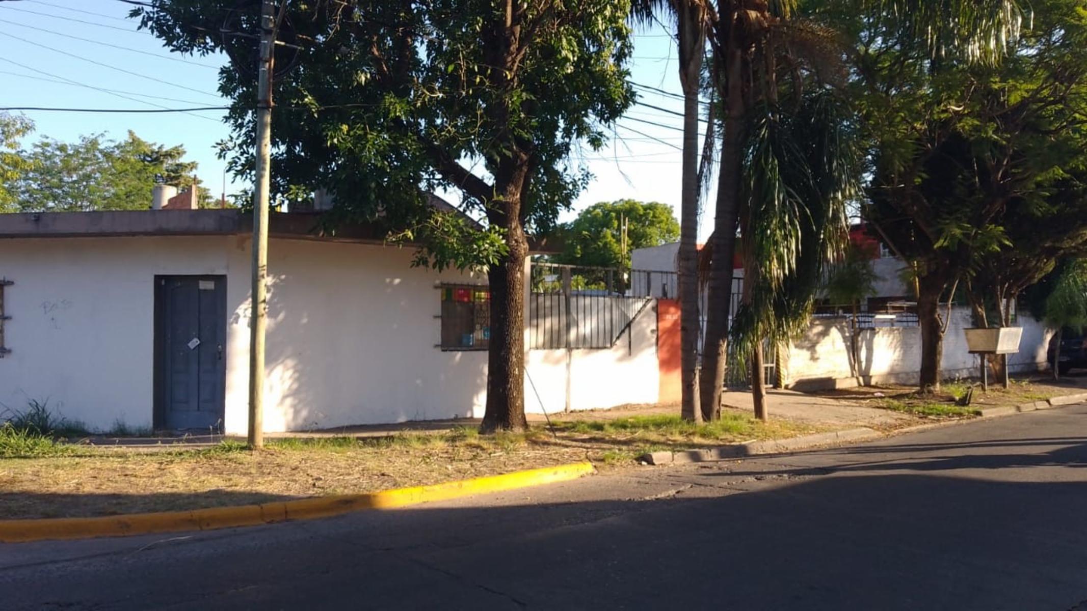 Fernandez de la Cruz 400 · Ituzaingó — foto 11