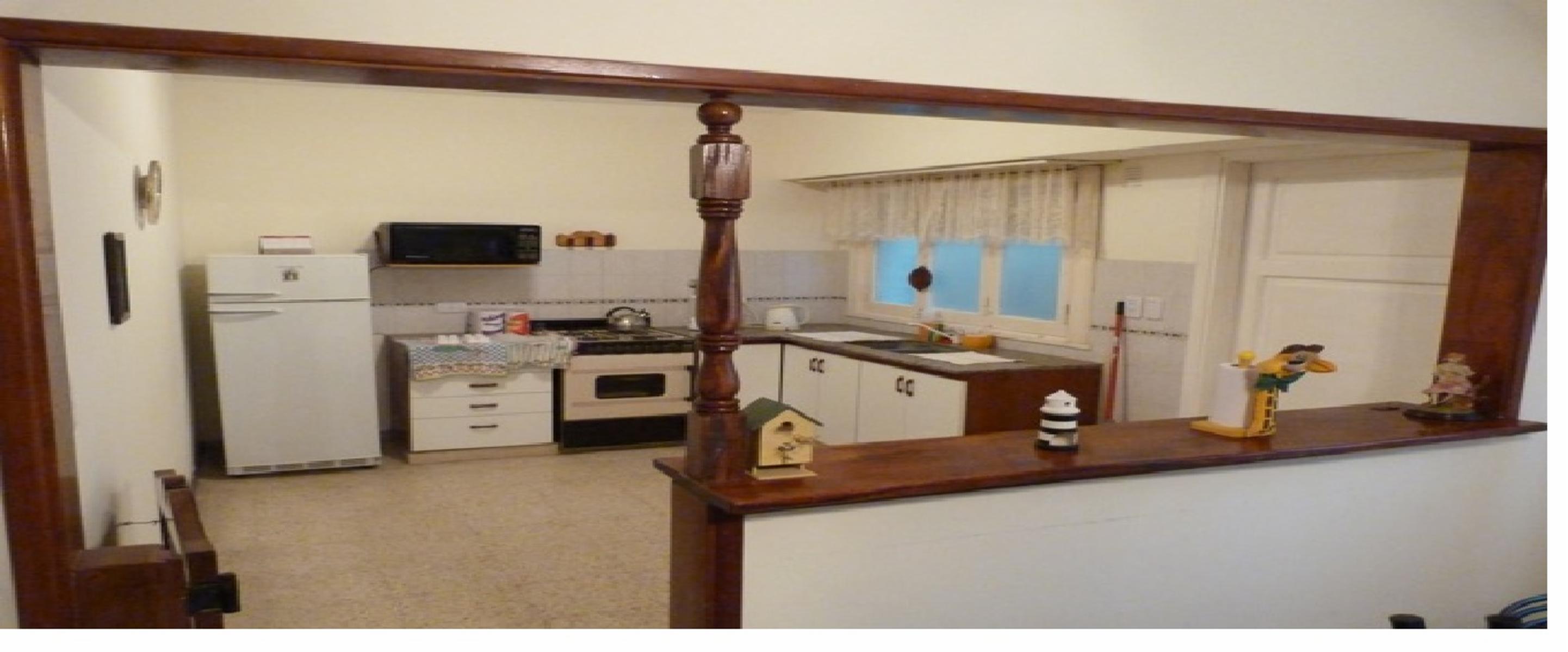MAR DEL PLATA: DEPARTAMENTO 5 AMB, EXCELENTE UBICACION