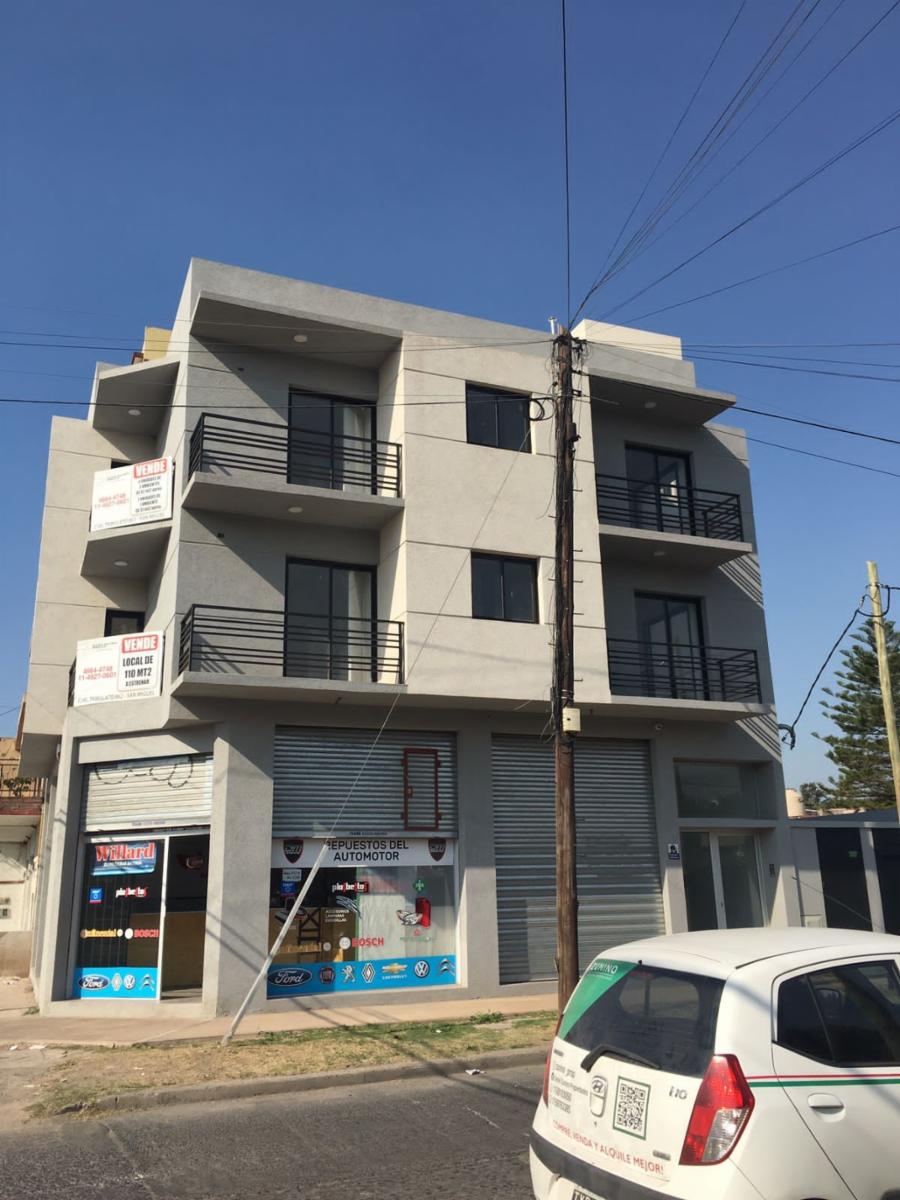 Local a estrenar en venta
