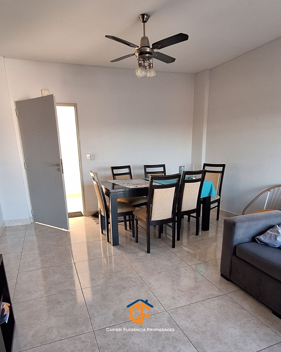avenida presidente peron 4070 · San Martín — foto 3