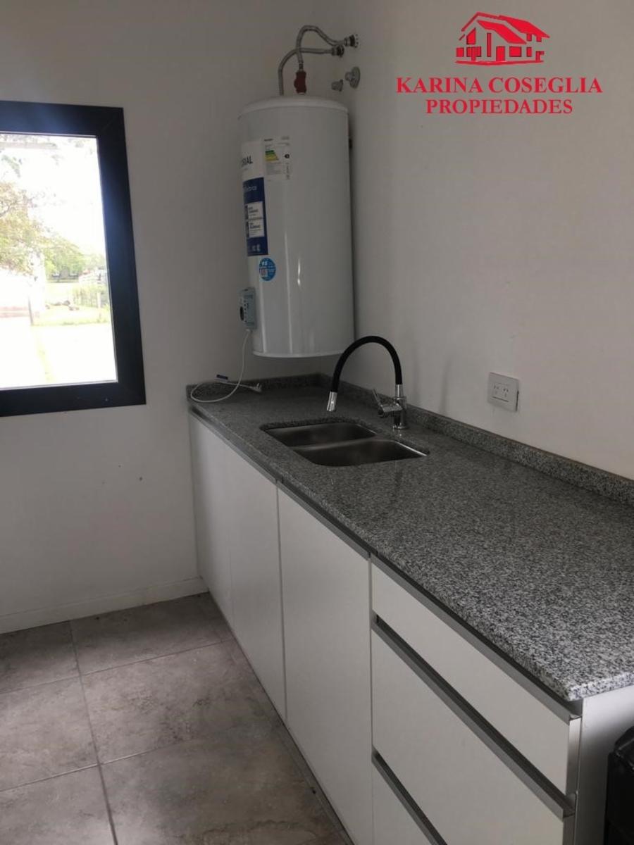 La Pista 1550 · Escobar — foto 13