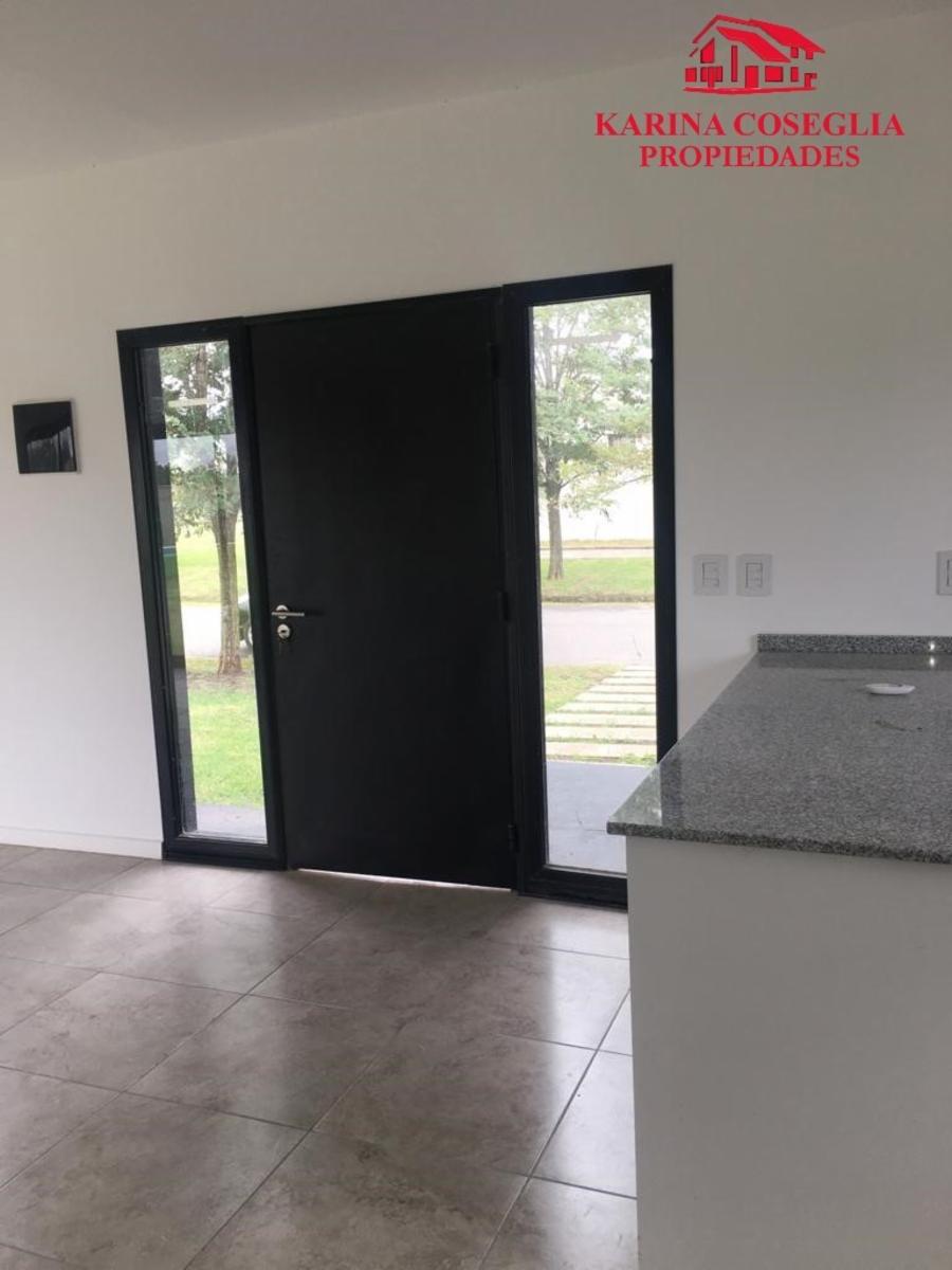 La Pista 1550 · Escobar — foto 7