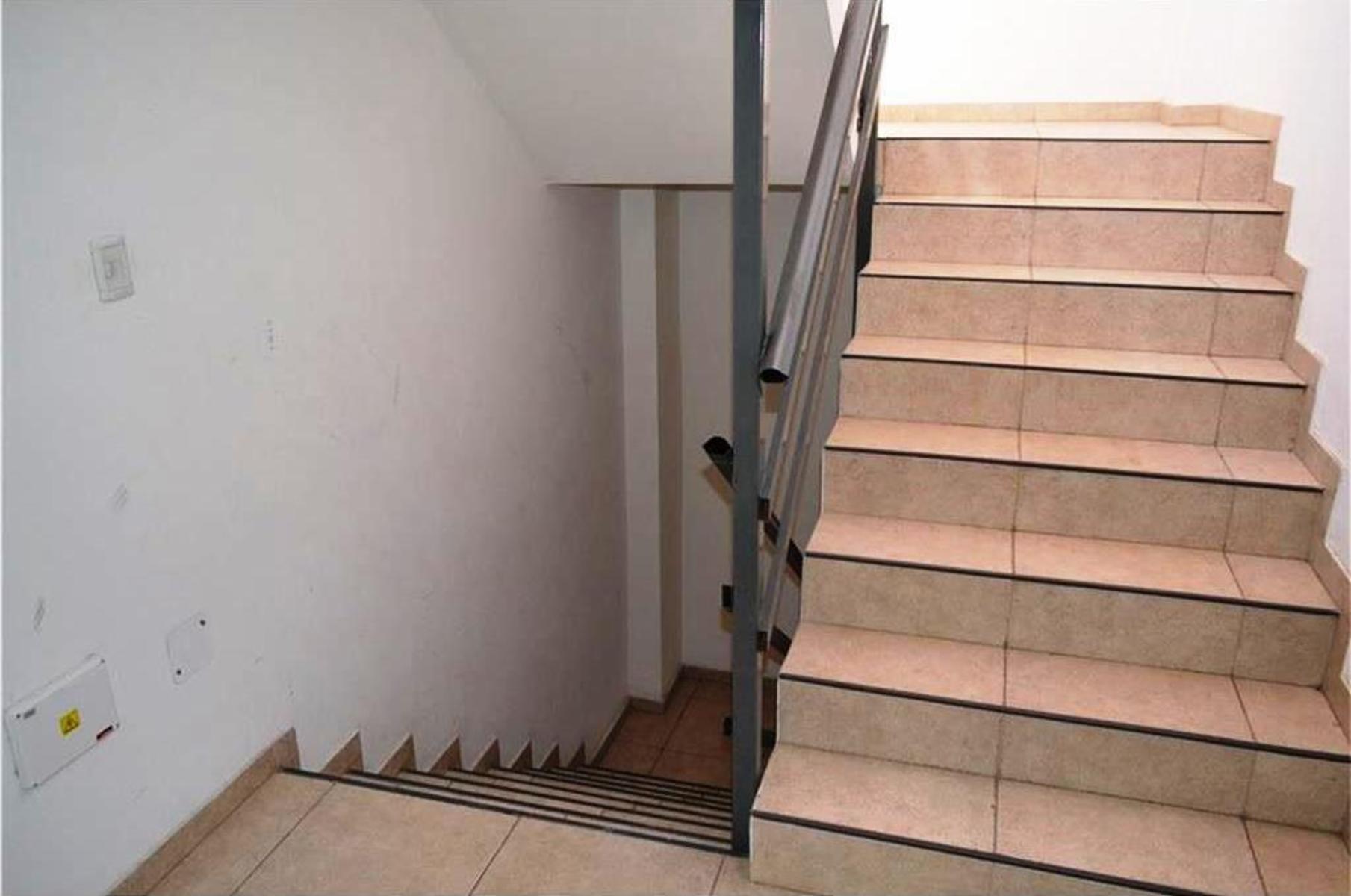 Bartolomé Mitre 100 · Morón — foto 6