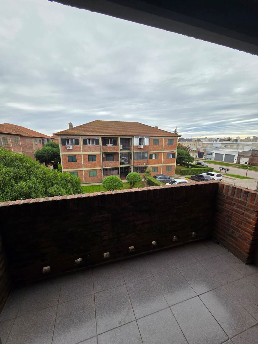 Brickman 1451 · Bahia Blanca — foto 4