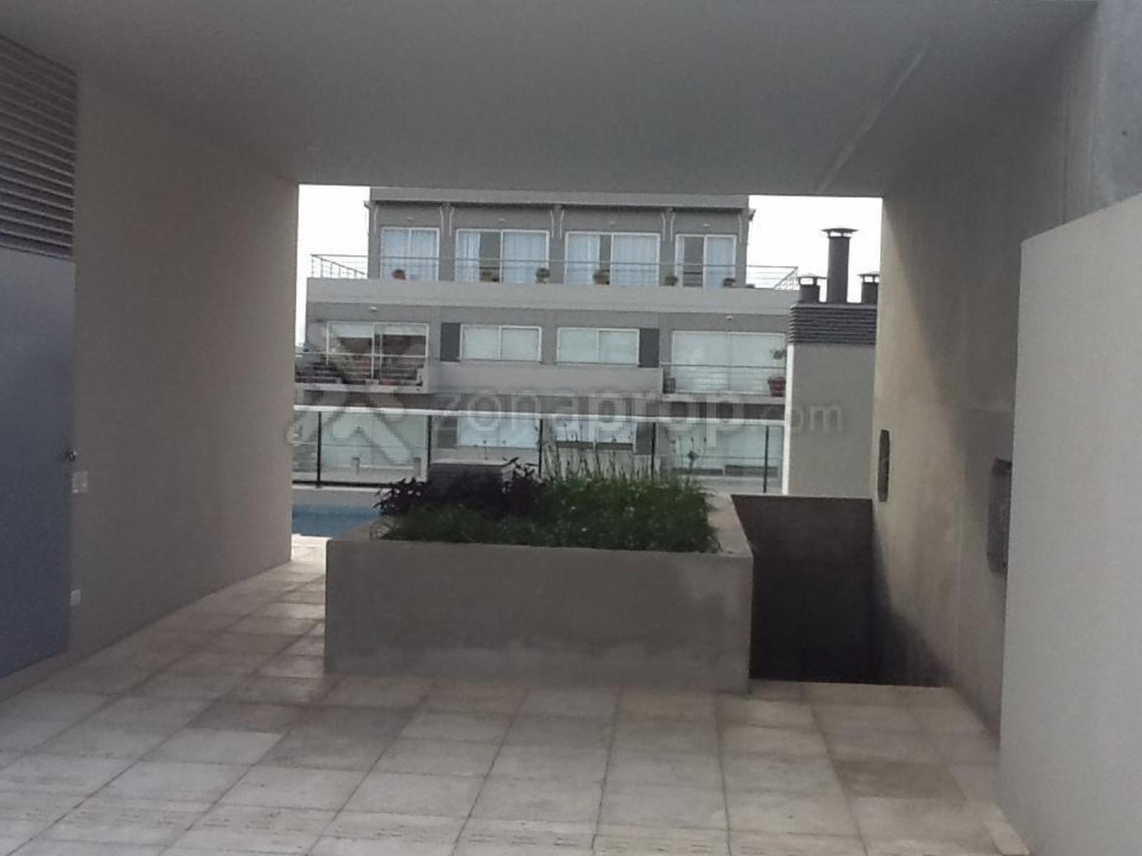 FITZ ROY 1400 · Palermo Hollywood — foto 3