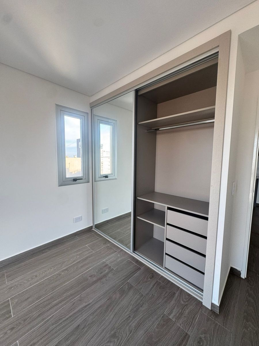 Bv. Pellegrini 2955 · La Capital — foto 8