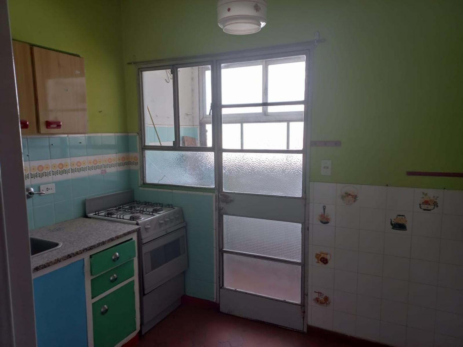 Almafuerte 800 · Bahia Blanca — foto 3