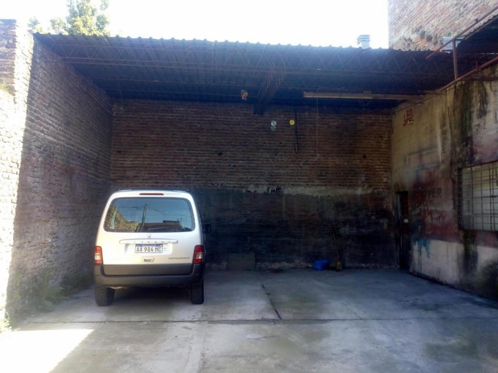 Larrea 3595 · La Matanza — foto 3