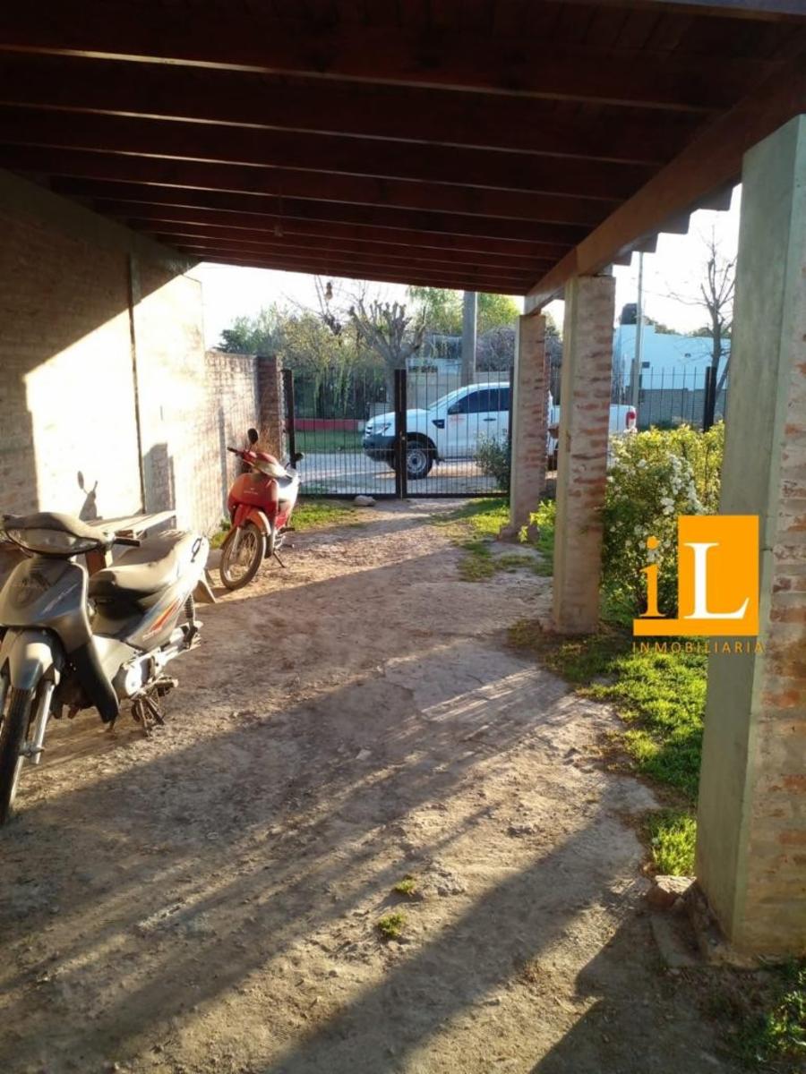 Calle 13 · Brandsen — foto 4