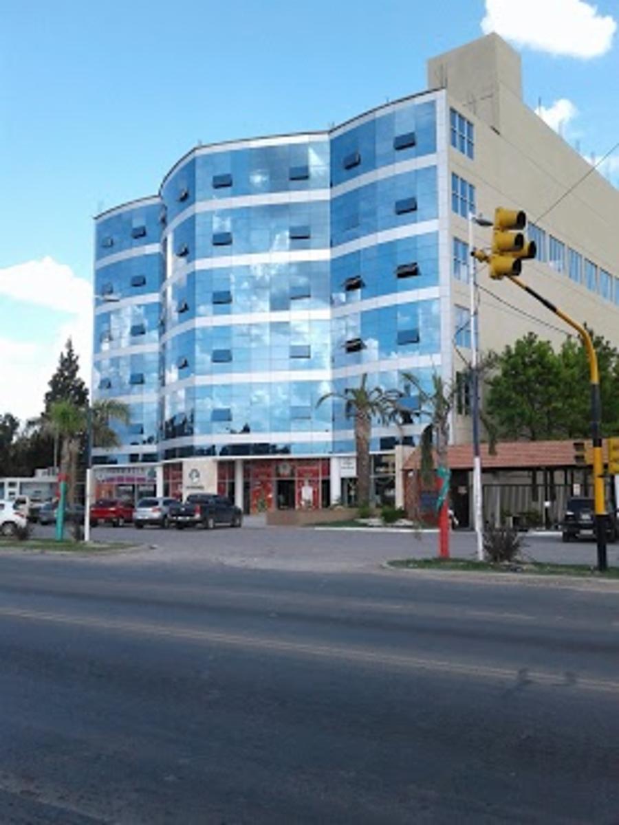 Local comercial en Shopping Los Nogales