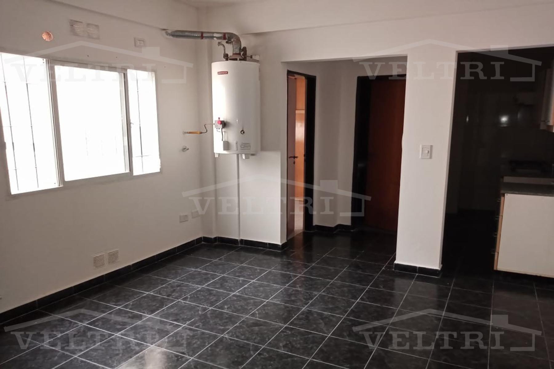 VILLA MADERO DEPARTAMENTO DE 2 AMBIENTES EN 2º PISO