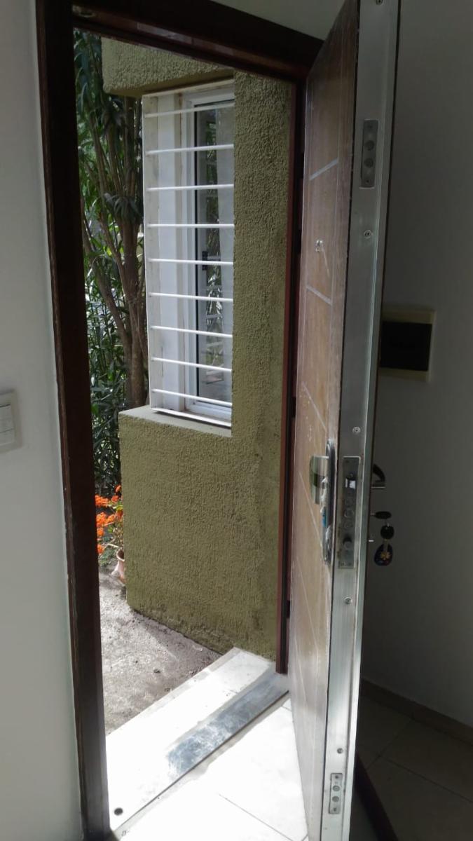 EXCELENTE DUPLEX DE DOS DORMITORIOS - OPORTUNIDAD EN VILLA ALLENDE - RECIBE MENOR