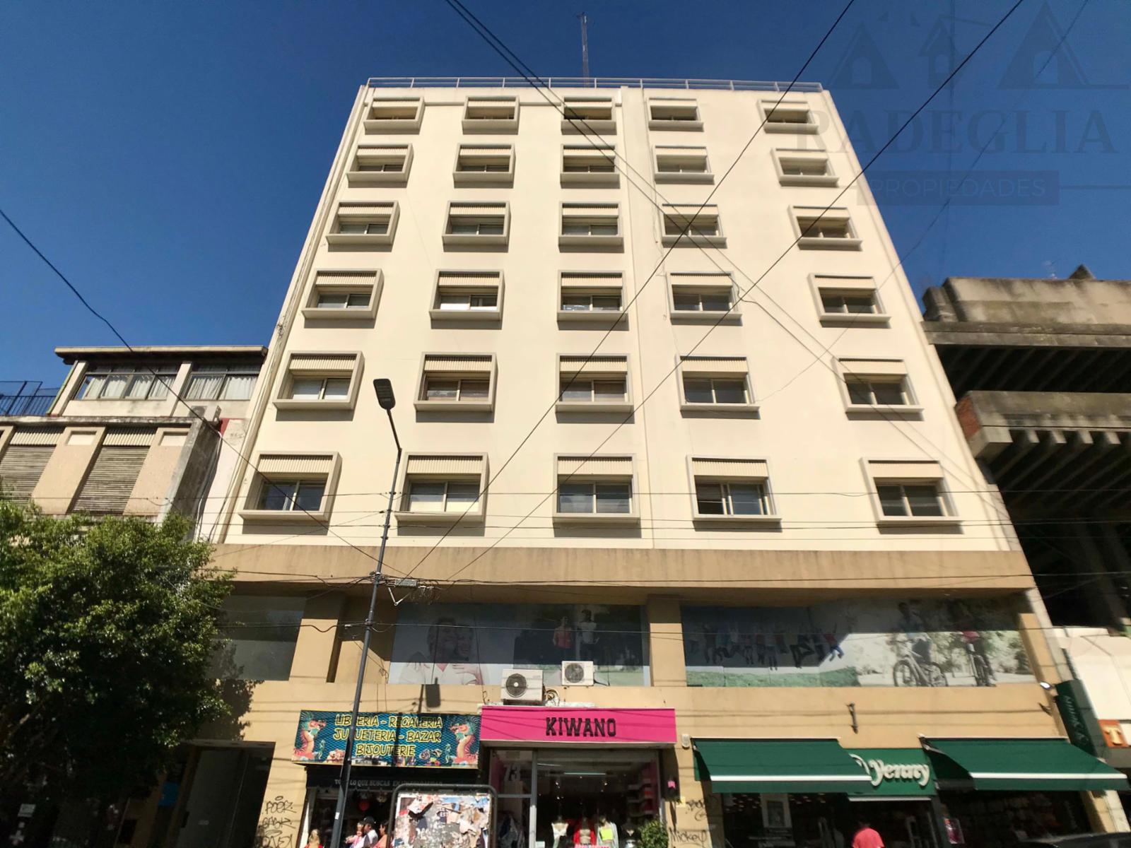 Alquiler de Oficina Comercial - Acevedo 83 Pleno Centro de Lomas de Zamora