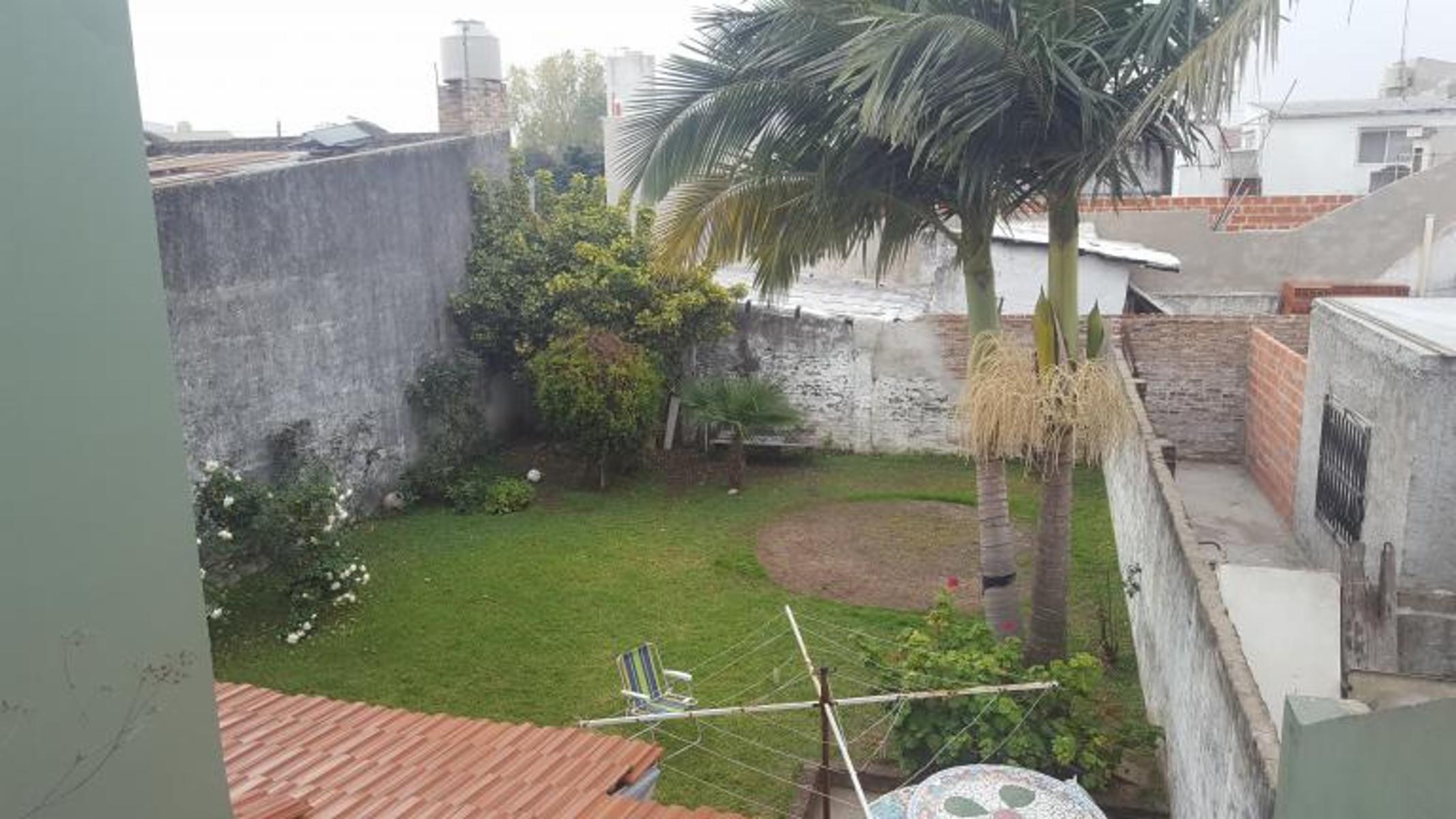 ECHEVERRIA 6400 · Tres De Febrero — foto 3