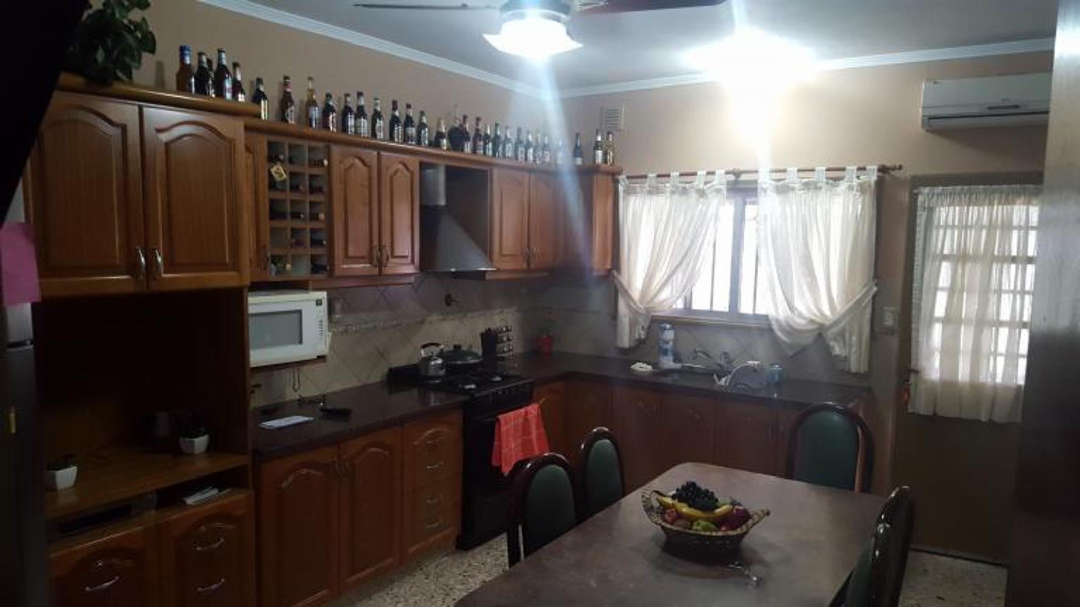ECHEVERRIA 6400 · Tres De Febrero — foto 10