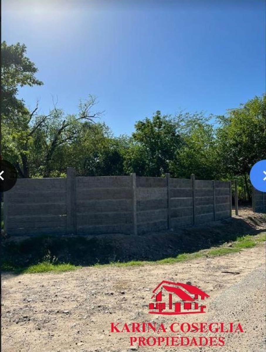 LOTE EN VENTA , AMBROSETTI Y PEDRO CHUTRO