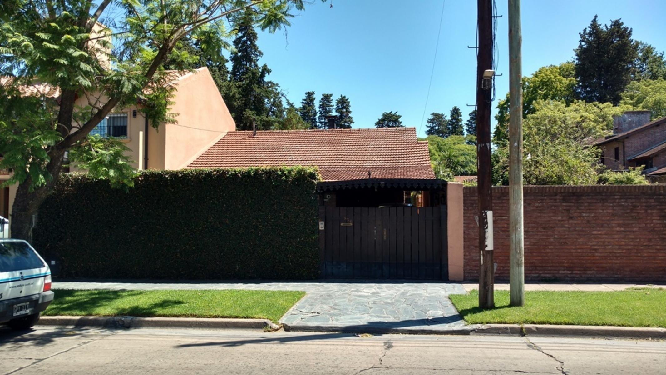 GABOTO  800 · Hurlingham — foto 4