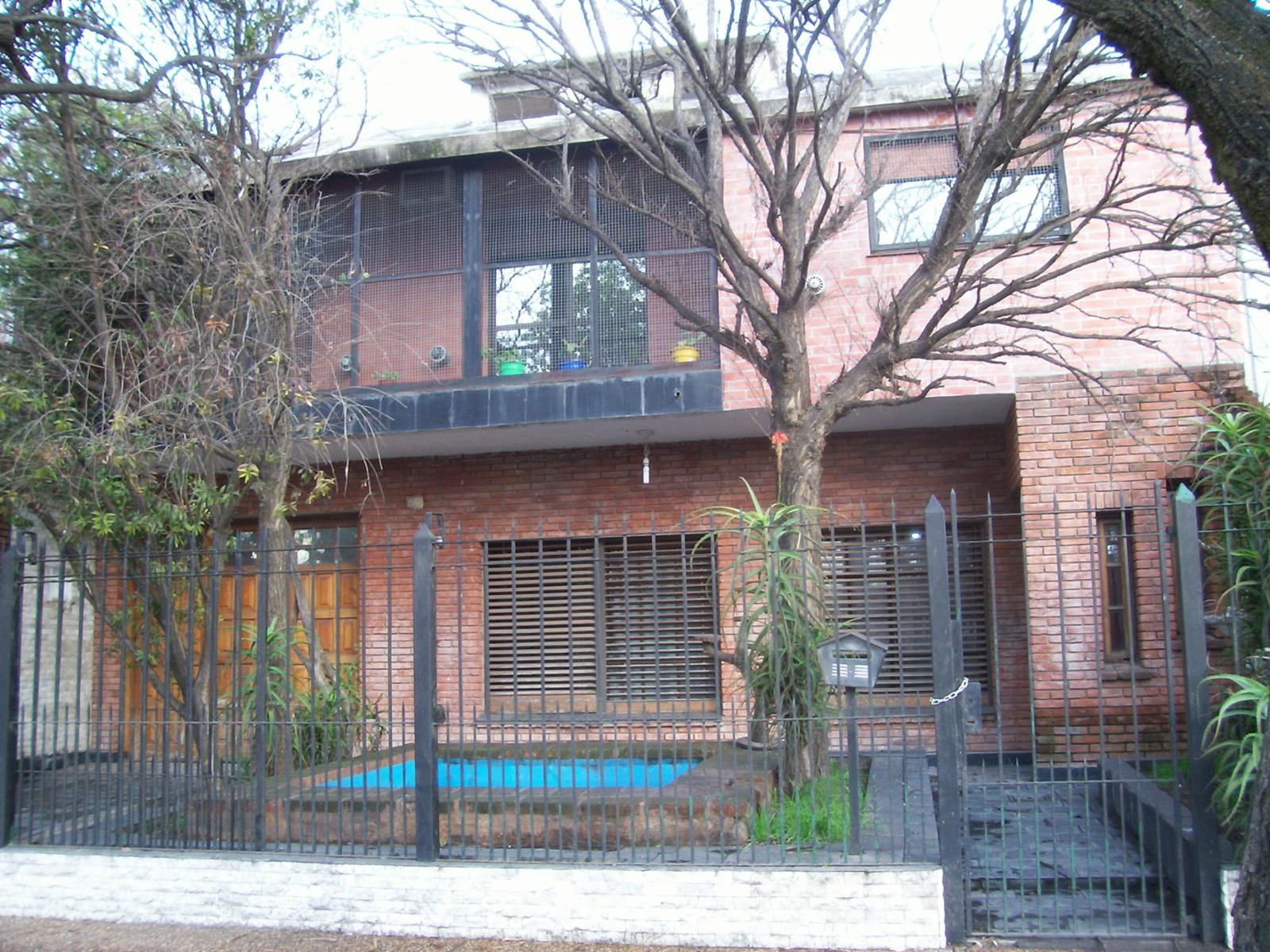 Industria 338 · Almirante Brown — foto 12
