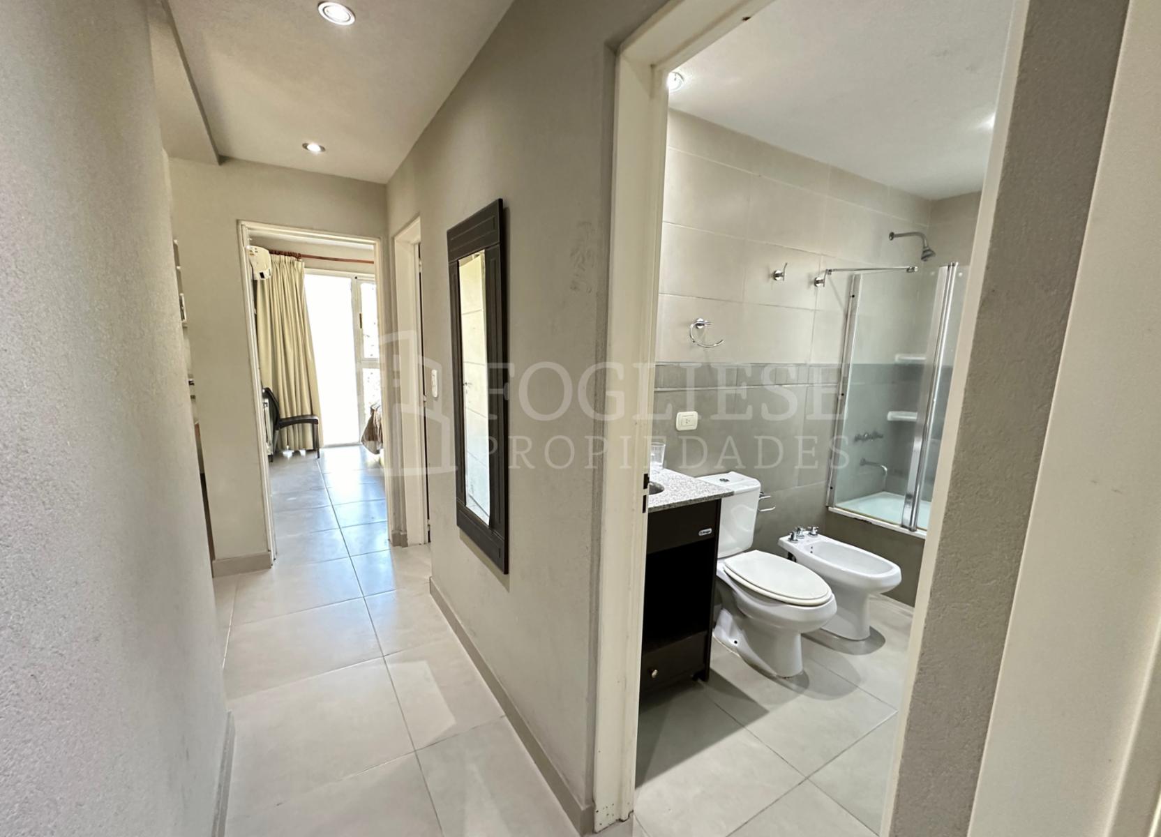 Guillermo Hudson y Joaquin V. Gonzalez · Villa Gesell — foto 3