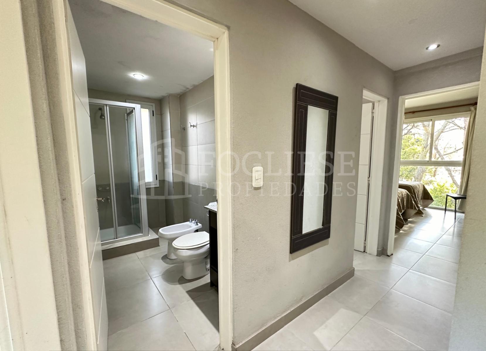 Guillermo Hudson y Joaquin V. Gonzalez · Villa Gesell — foto 32