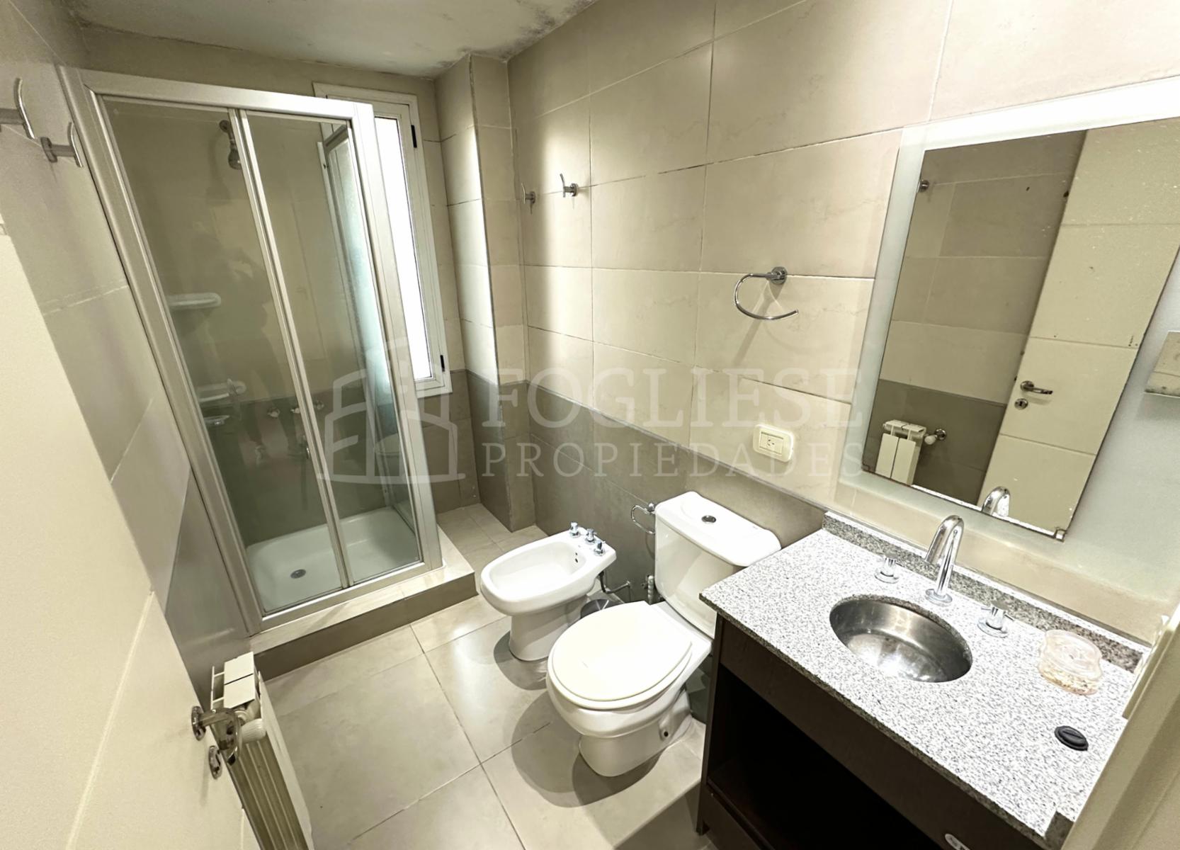 Guillermo Hudson y Joaquin V. Gonzalez · Villa Gesell — foto 34