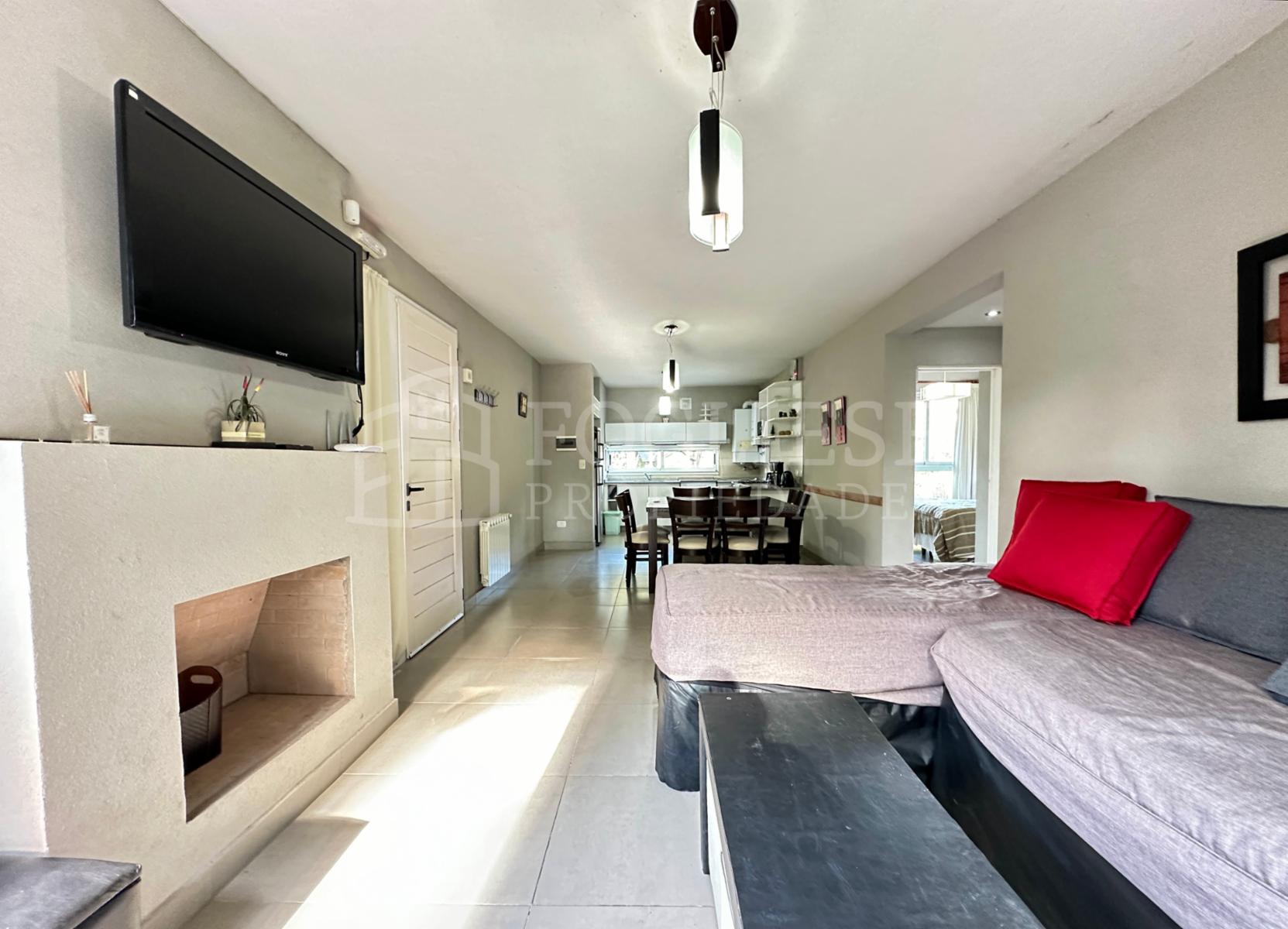Guillermo Hudson y Joaquin V. Gonzalez · Villa Gesell — foto 6