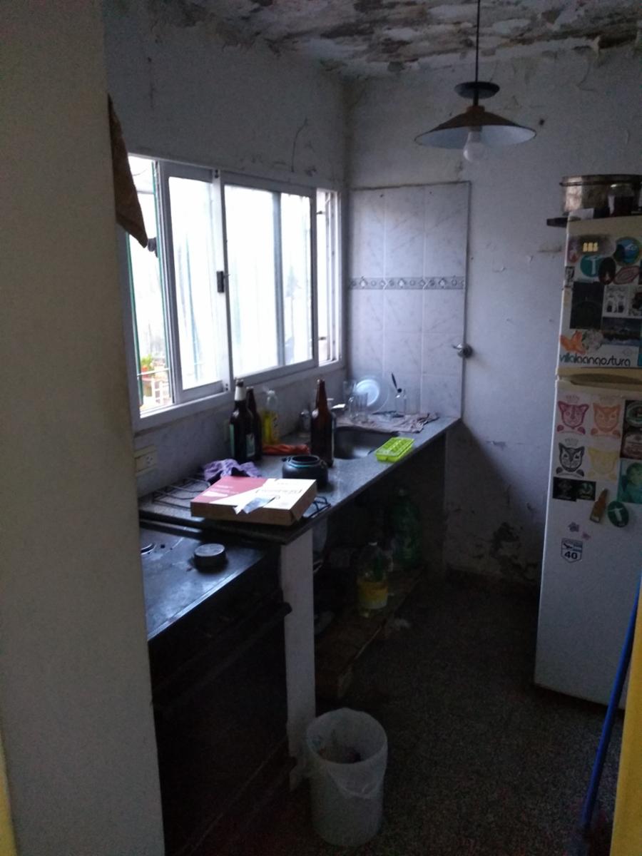 DELFIN GALLO Y EMILIO ZOLA · Capital — foto 8