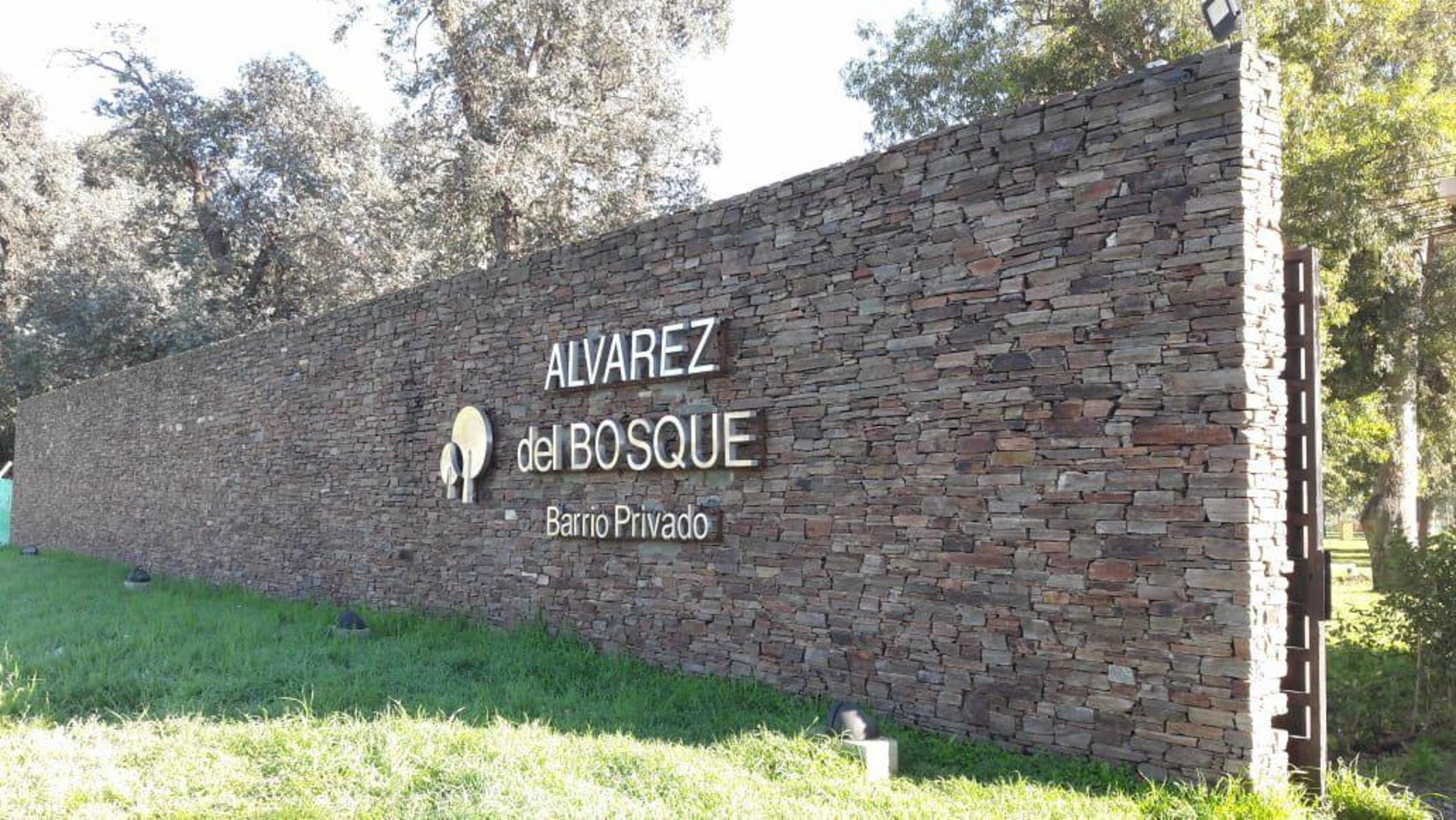 Terreno Lote En Venta, Barrio Cerrado Alvarez del Bosque - Francisco Alvarez