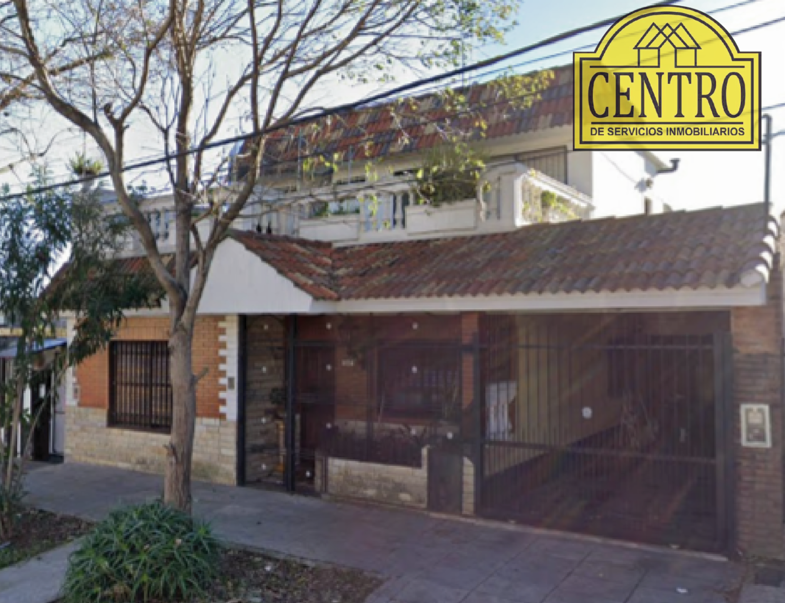Casa De 4 Ambientes, 3 Baños, 3 Dormitorios, Patio, 2 terrazas