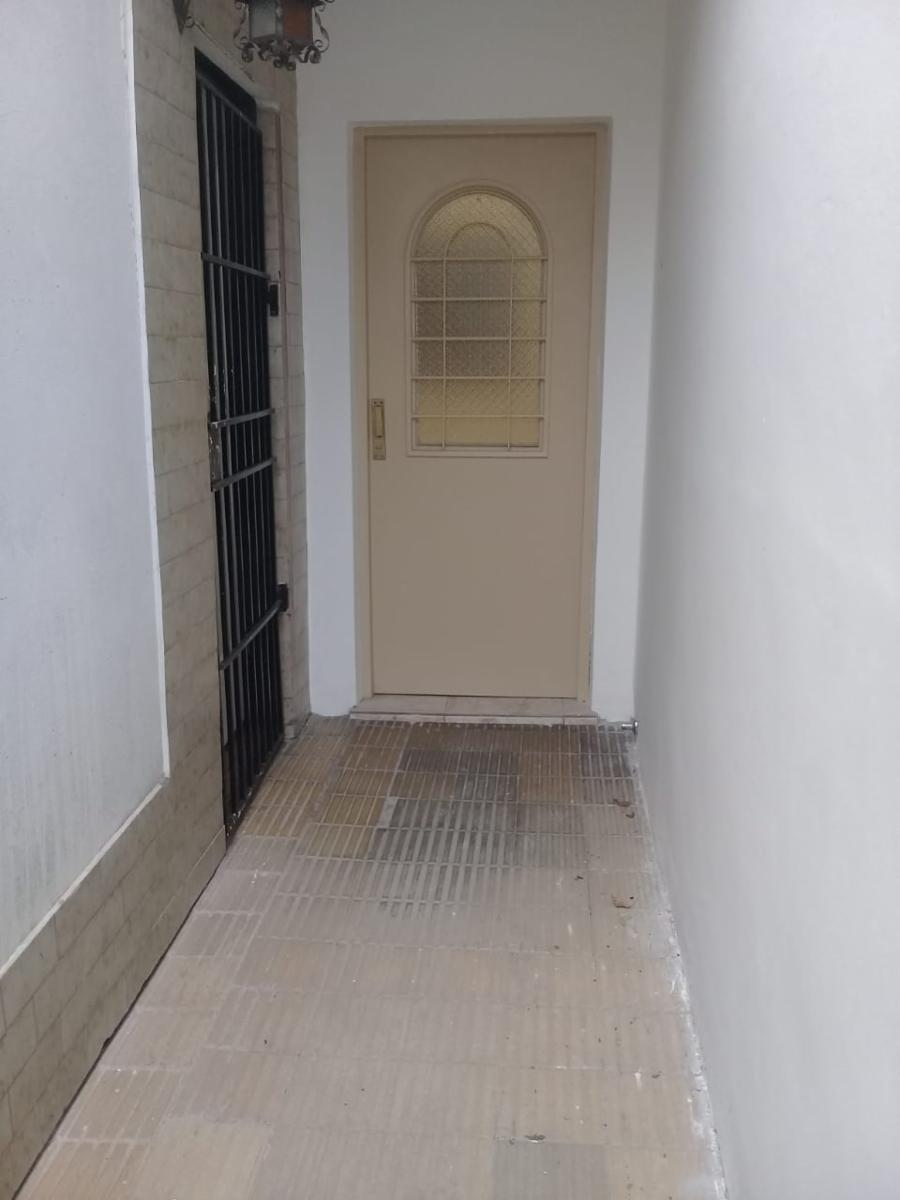 WEIZMAN 751 · Morón — foto 3