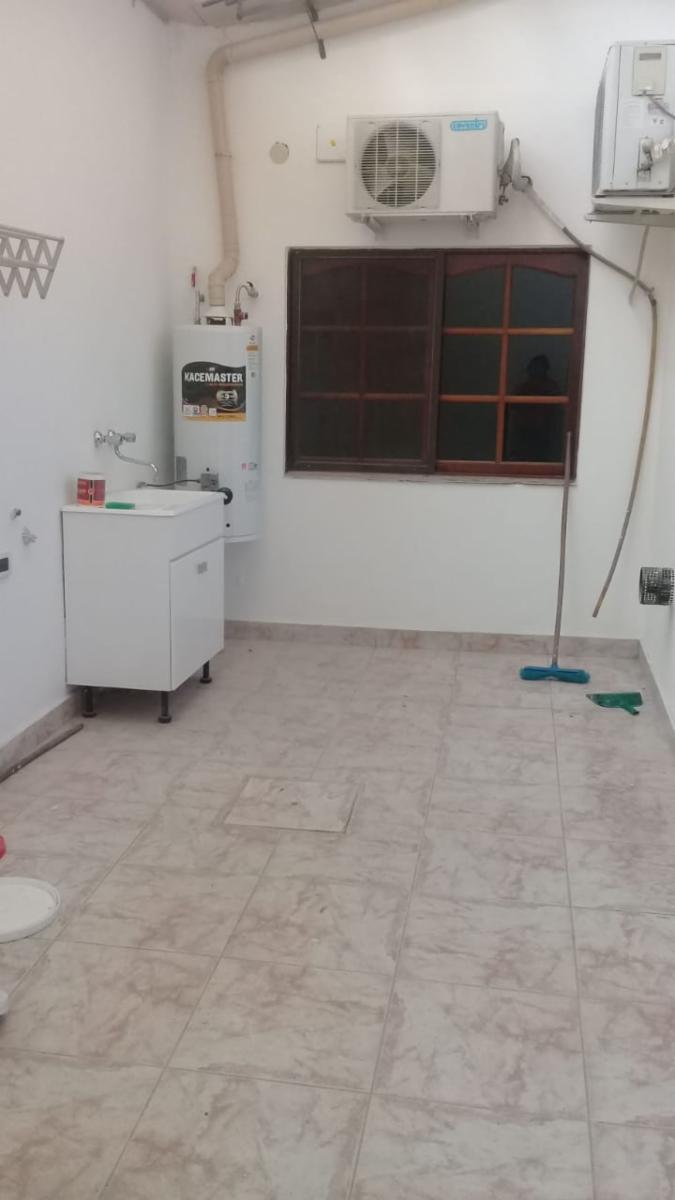 WEIZMAN 751 · Morón — foto 5