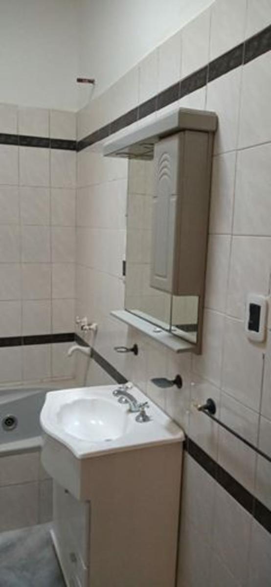 WEIZMAN 751 · Morón — foto 8