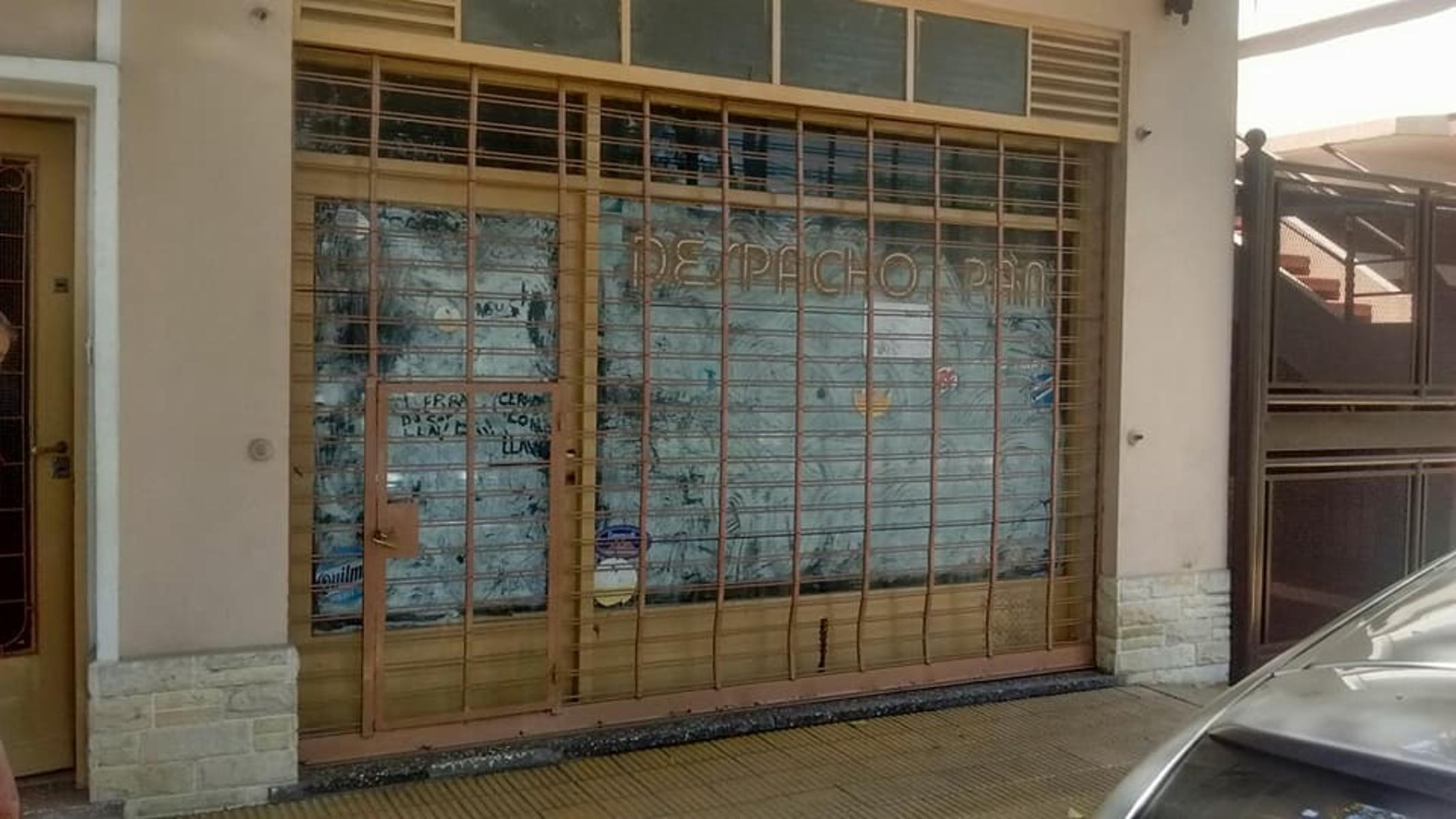 LOCAL EN ALQUILER EN MARTÍN CORONADO CÓDIGO AL 04