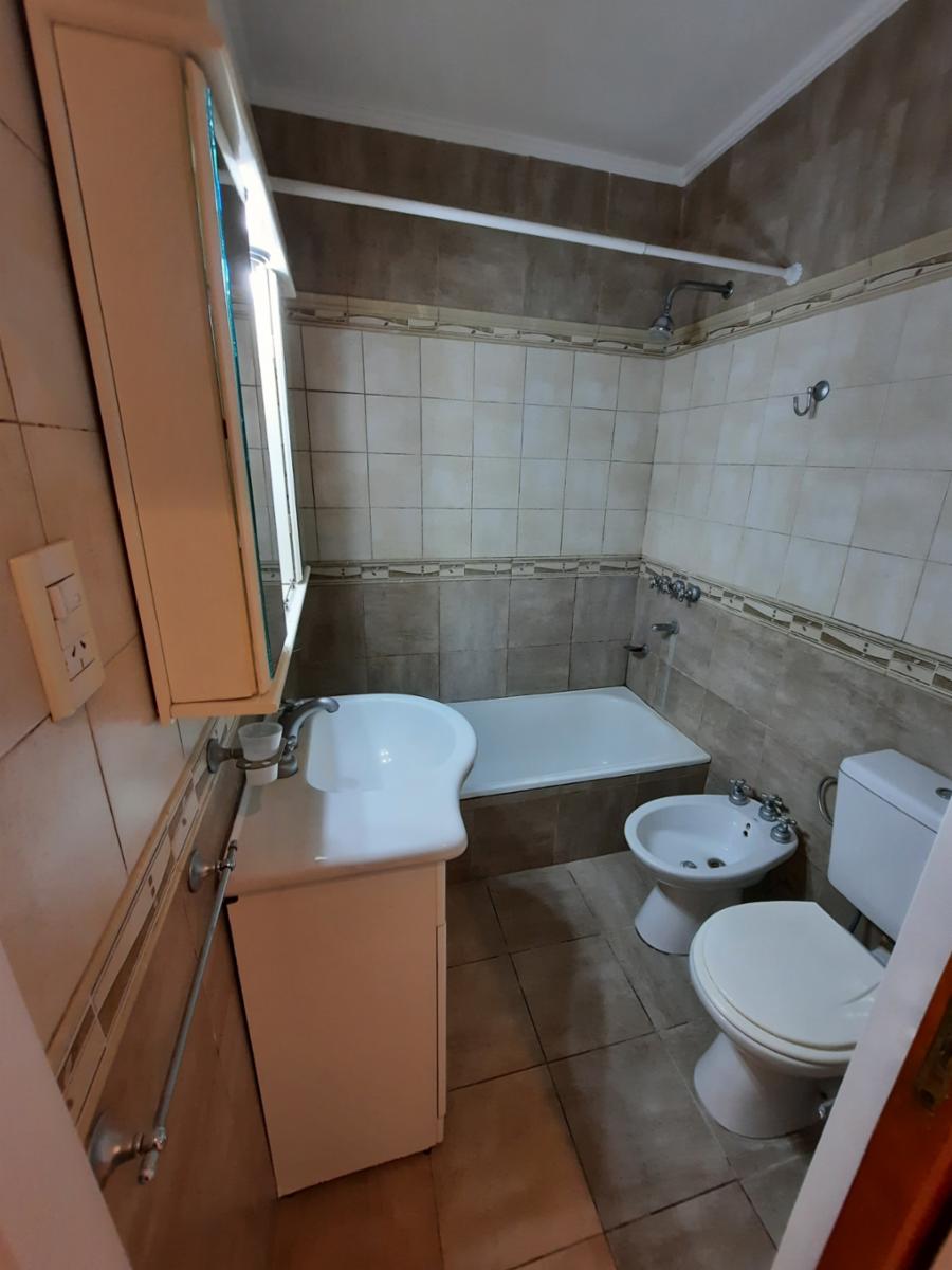 19 e/ 68 y 69 La Plata · La Plata — foto 9