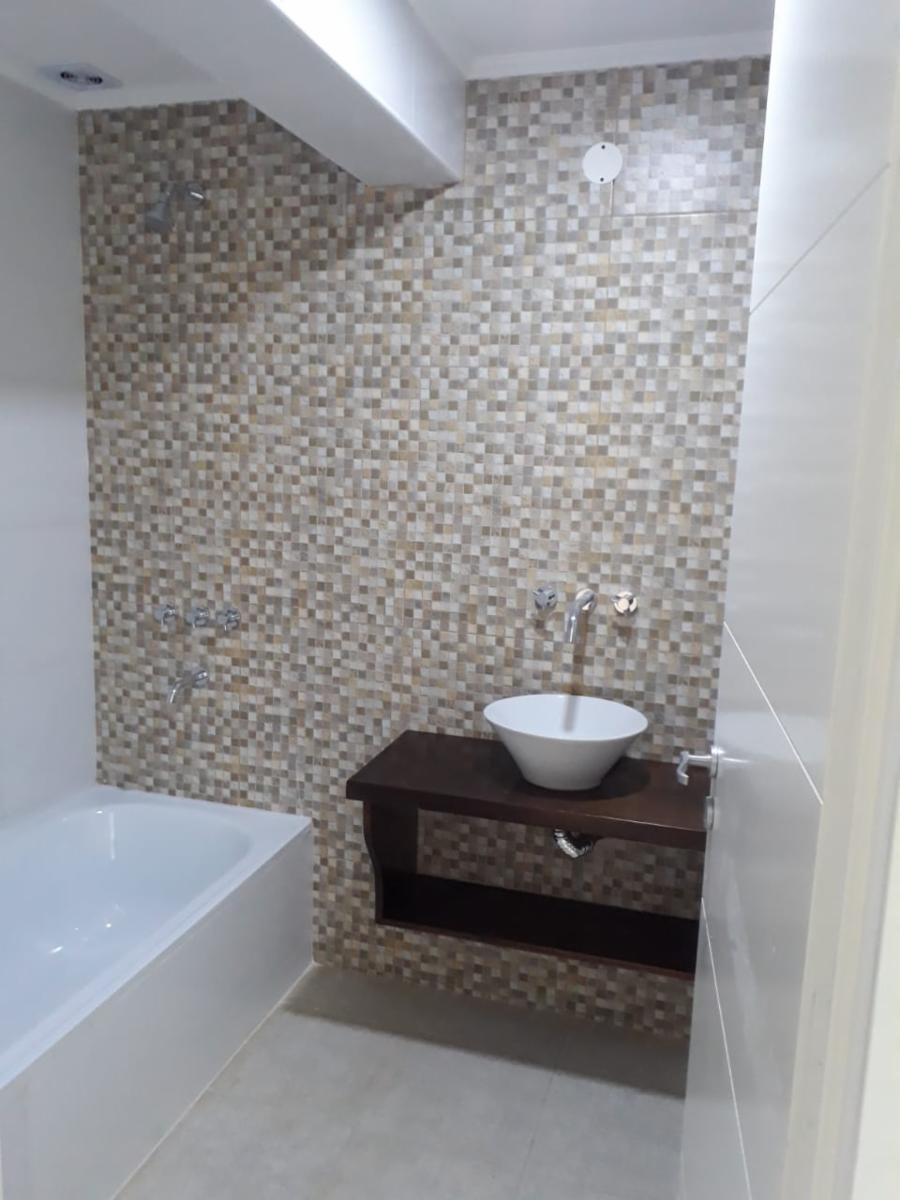 MINISTRO BRIN 3688 · Lanús — foto 4